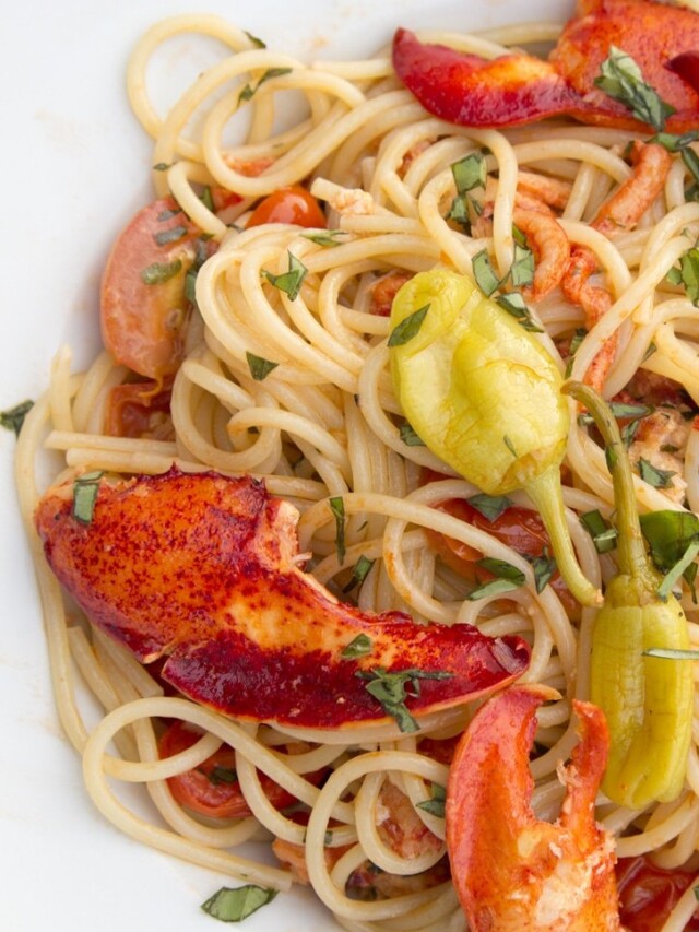 LOBSTER FRA DIAVOLO BIANCO RECIPE FOR YOUR NEXT DATE NIGHT DINNER Story ...