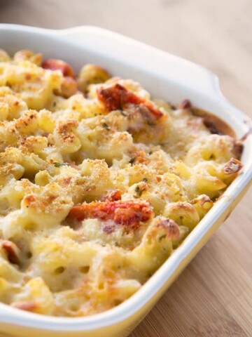 cropped-White-cheddar-Lobster-mac-and-cheese-12.jpg