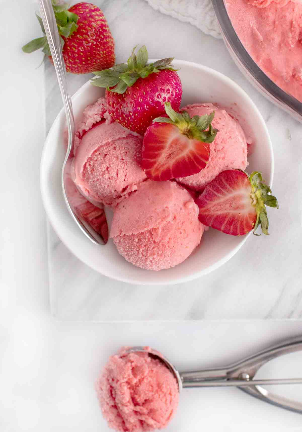 The Best and Easiest Strawberry Gelato Recipe - Chef Dennis