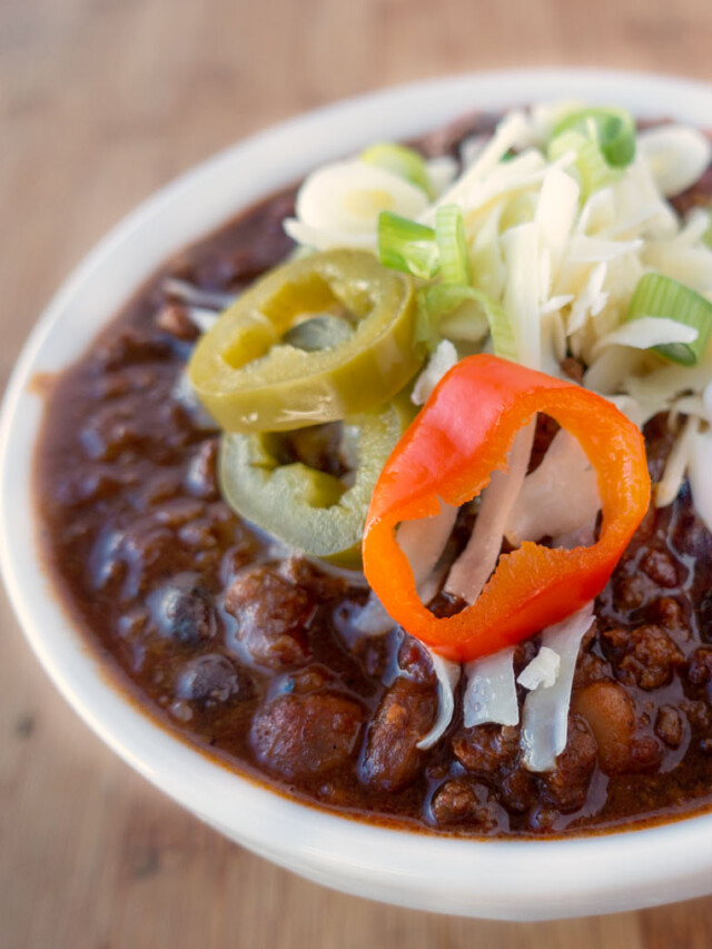 FOUR BEAN BEEF AND BEER CHILI RECIPE Story - Chef Dennis