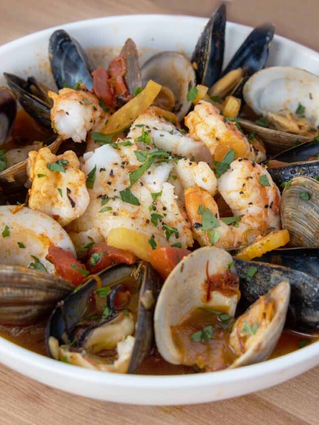 spanish-seafood-stew-recipe-story-chef-dennis