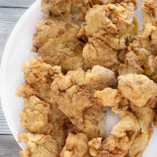 https://www.askchefdennis.com/wp-content/uploads/2022/08/fried-chicken-hero-10-500x500.jpg