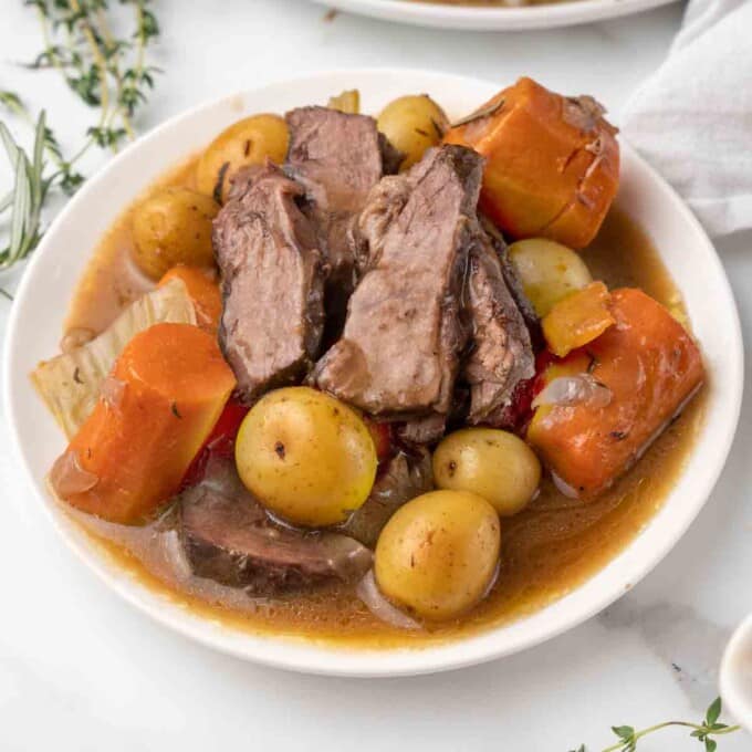 Perfect Pot Roast Recipe Chef Dennis   Pot Roast White Bow 10l 680x680 