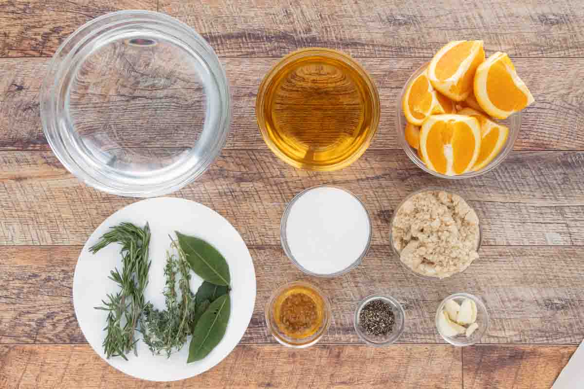 Ingredients to make the reicpe.